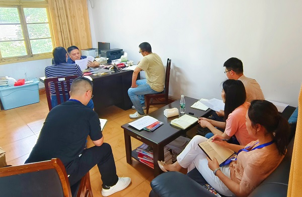 宣傳統(tǒng)戰(zhàn)部組織召開(kāi)9月部門政治理論學(xué)習(xí)暨部務(wù)會(huì)